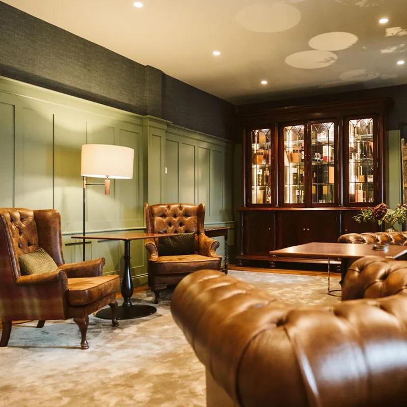 ווטרוויל Butler Arms Hotel מראה חיצוני תמונה